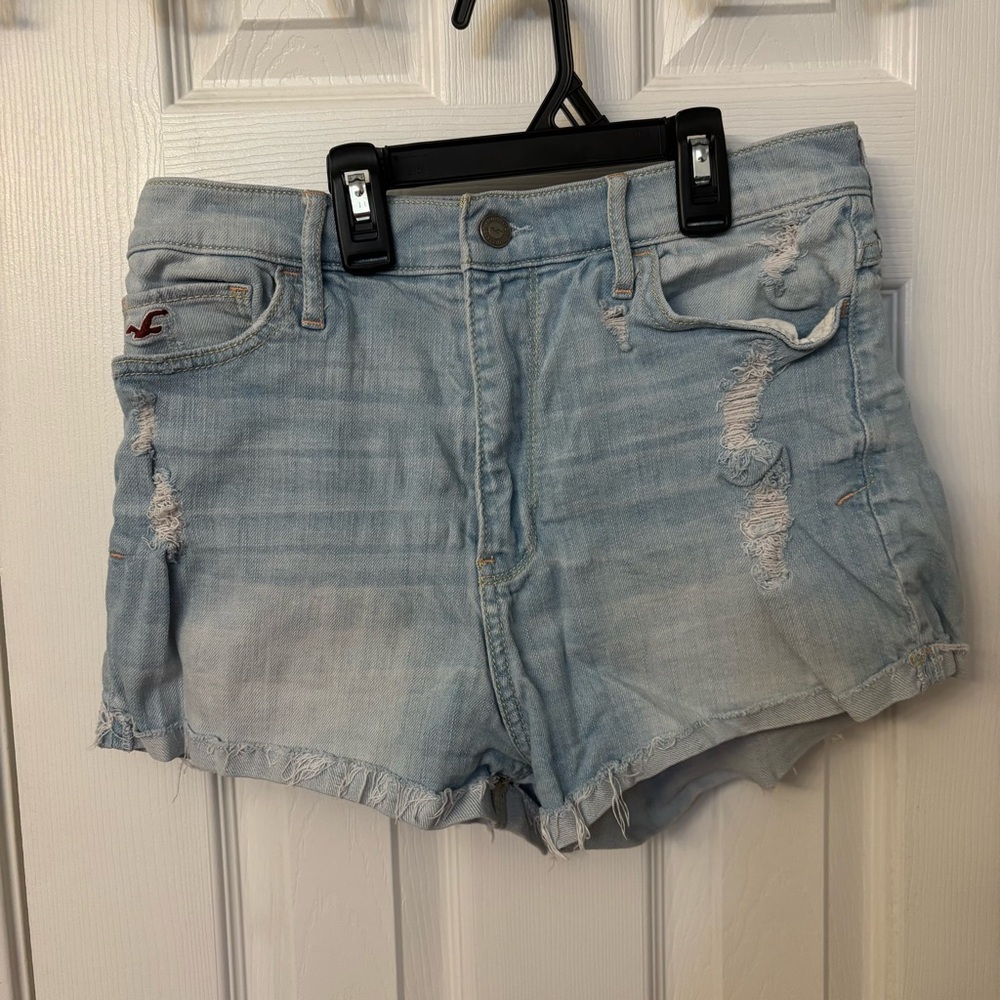 Hollister Denim Shorts Size 7 W 28 High Waisted Light Wash